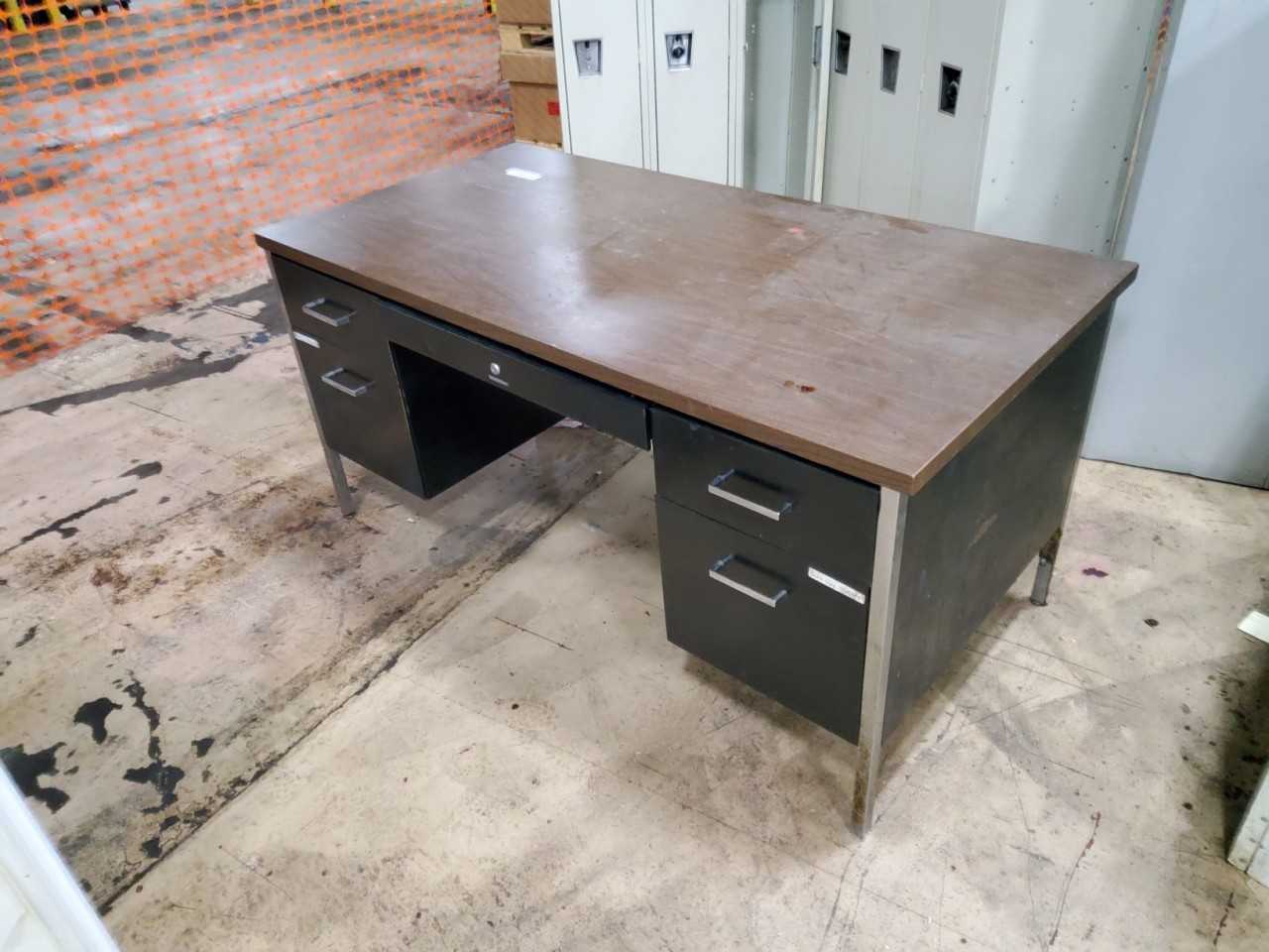 Desk - PLANT & FACILITY