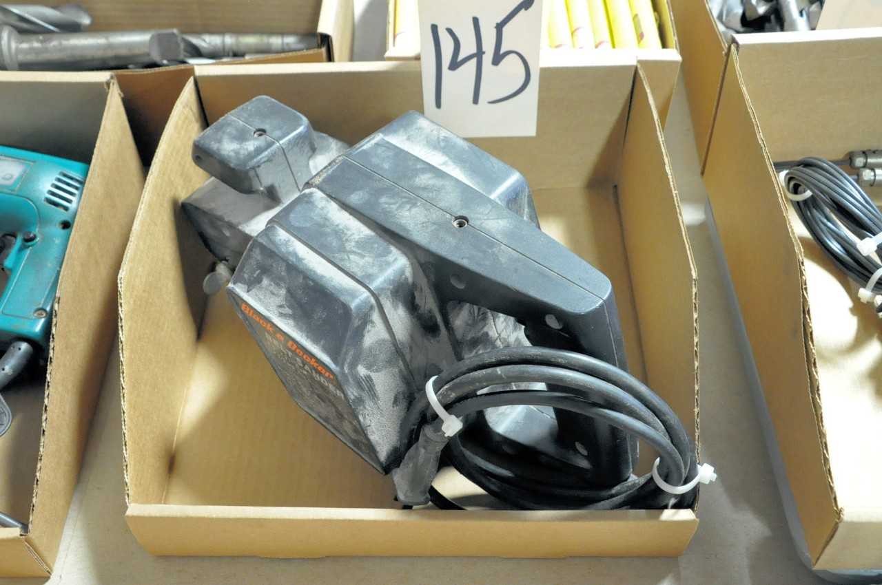 Black and Decker Belt Sander in 1 Box - GRINDING MACHINES