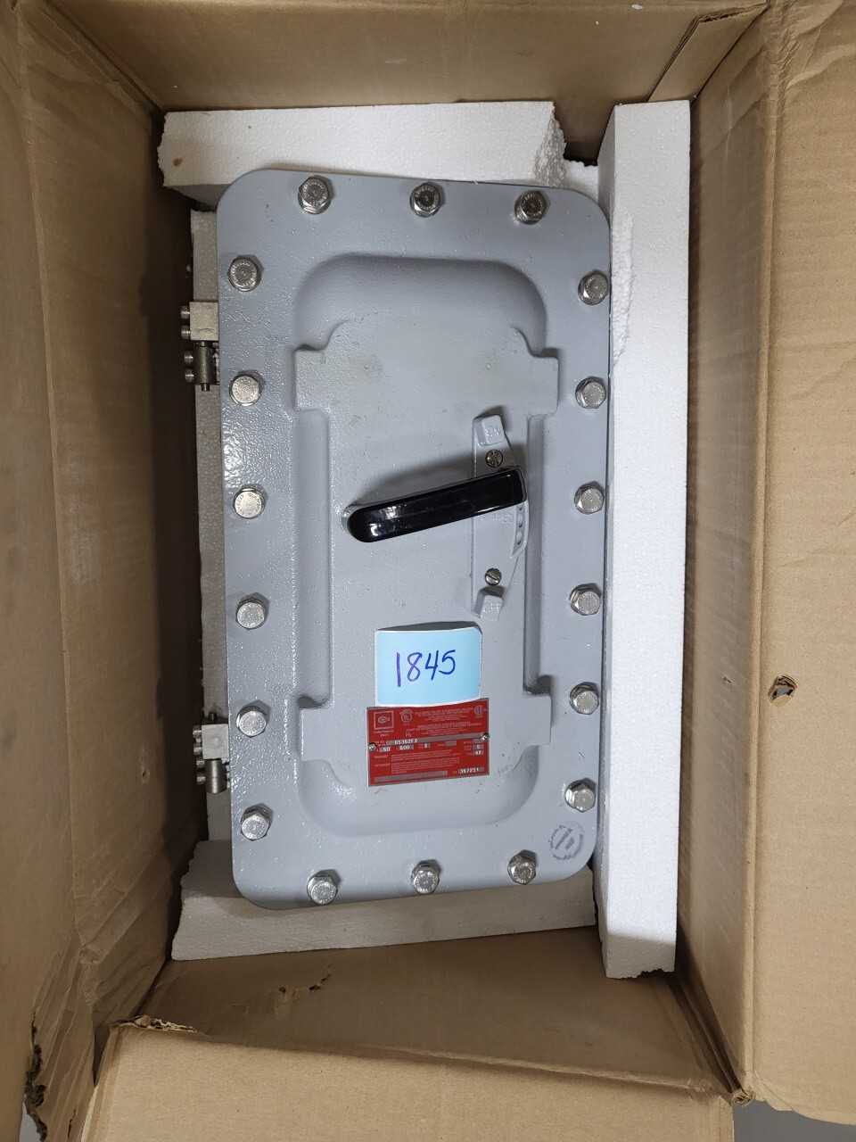 Eaton Safety Switch - ELECTRICAL COMPONENTS