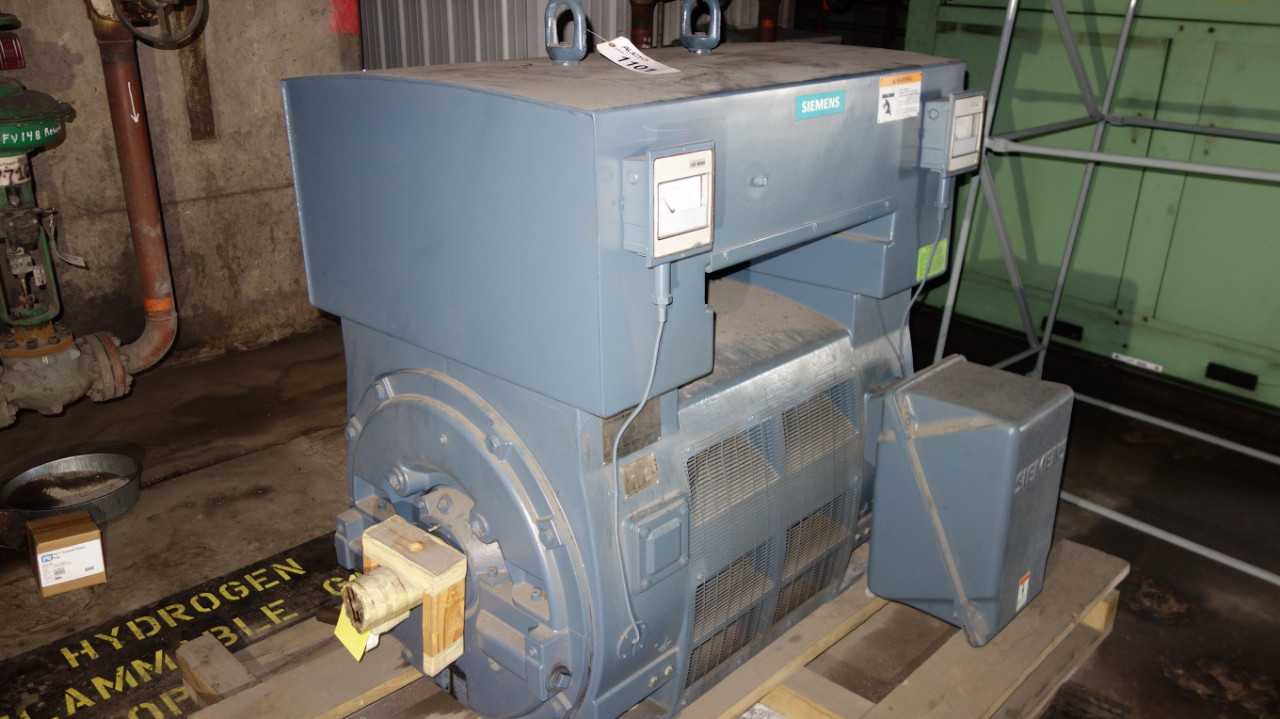SIEMENS CG 350HP MOTOR 2300V 588Z 888RPM - ELECTRIC MOTORS