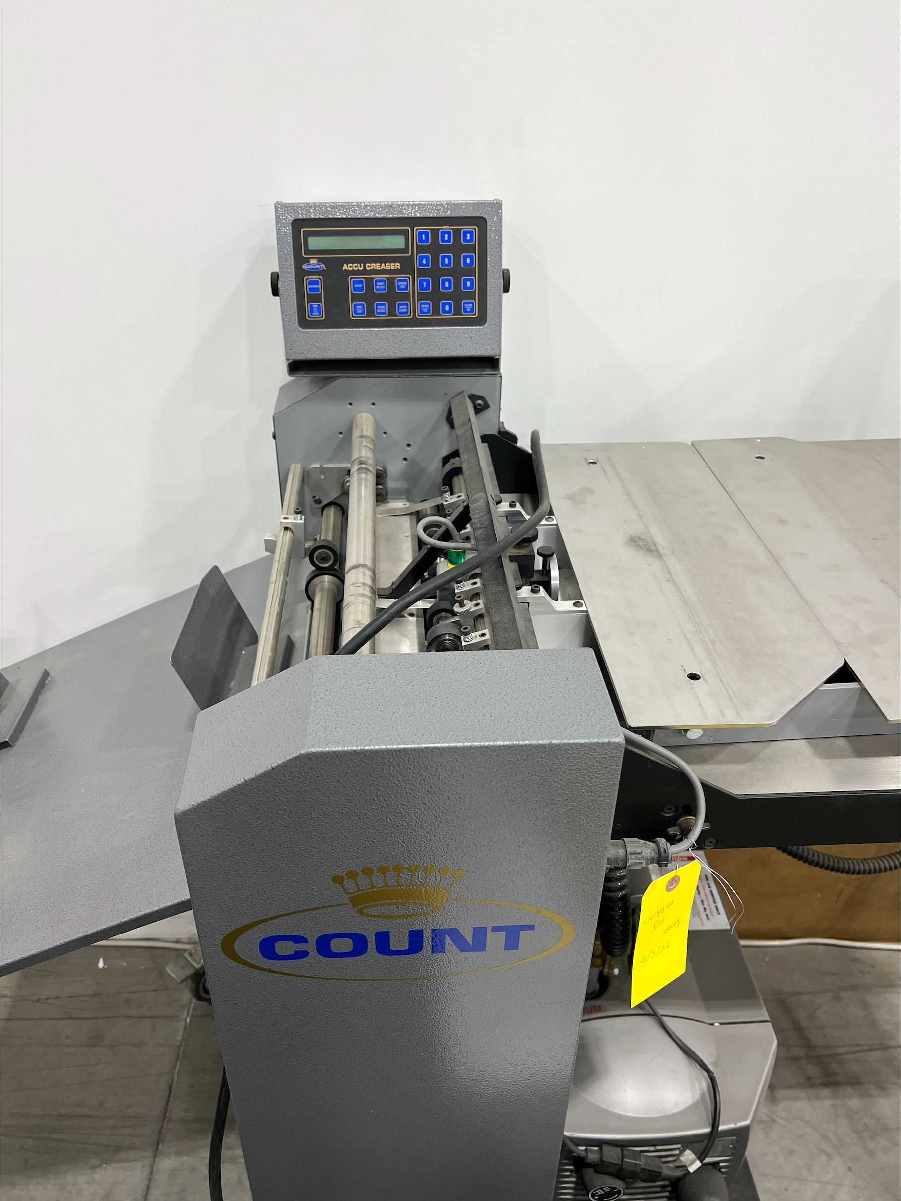 COUNT ACCUCREASER CREASING MACHINE