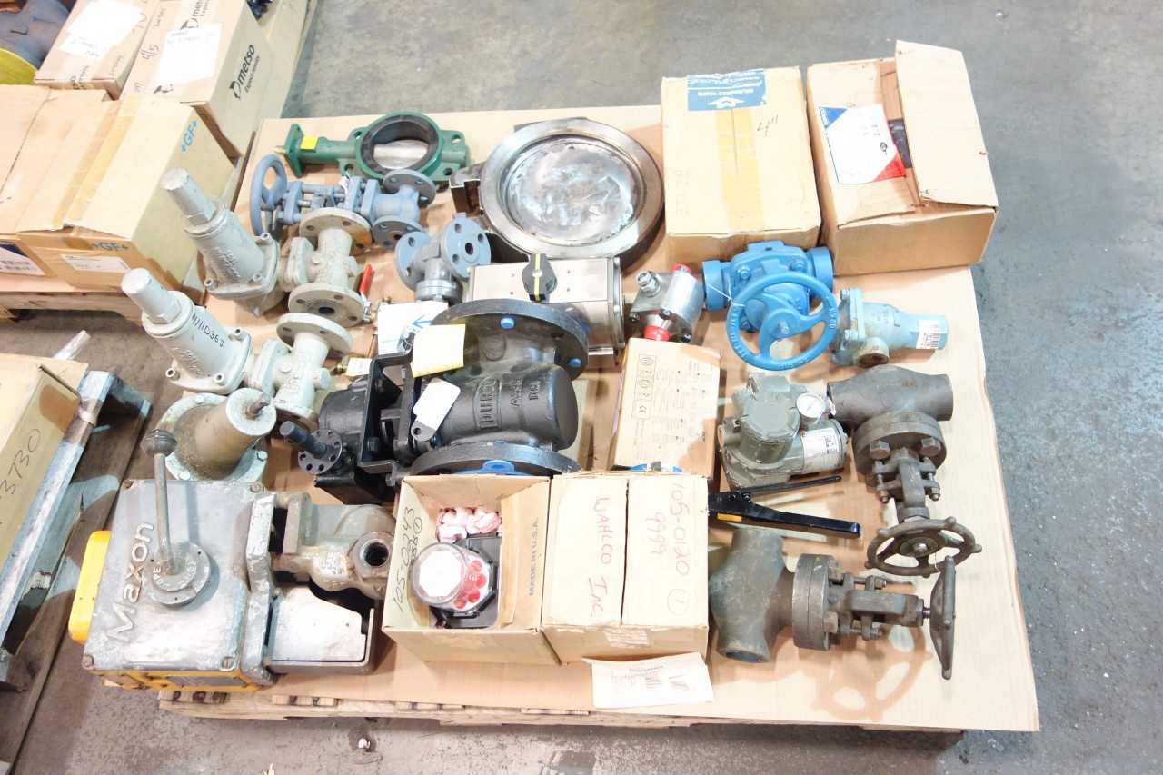 3 PALLETS OF ASSORTED VALVES AND VALVE ACCESSORIES - VALVES