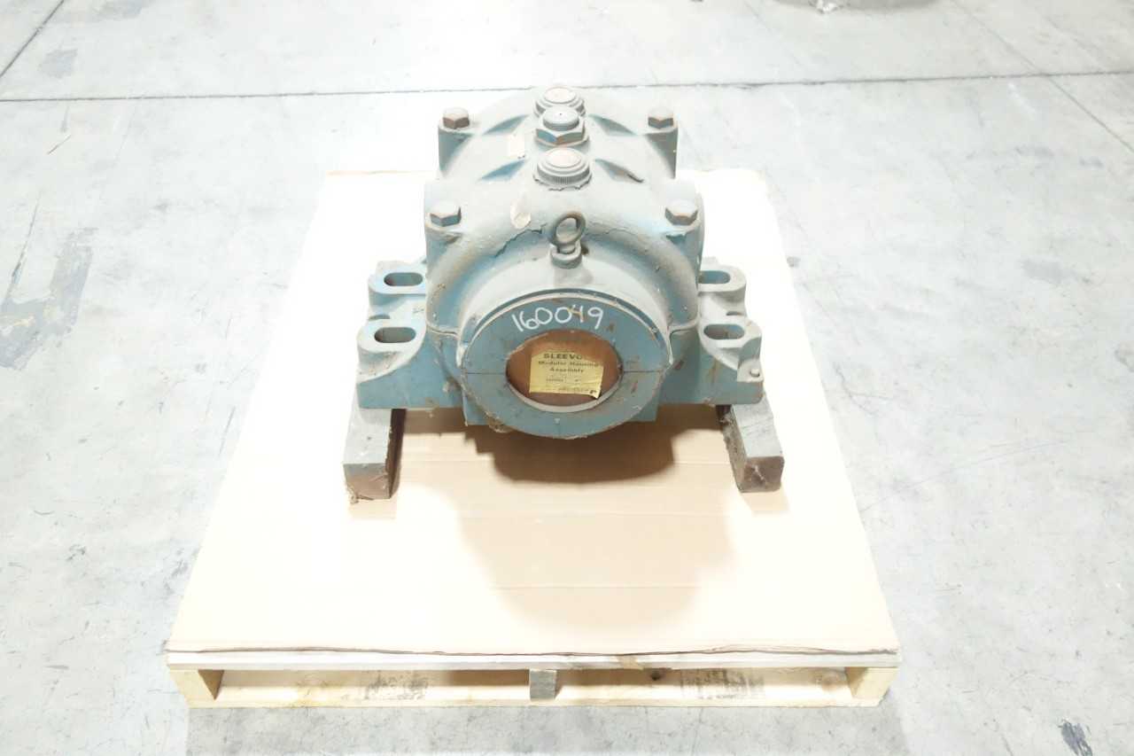 DODGE  132504  6 IN SLEEVOIL BEARING HOUSING - BEARINGS
