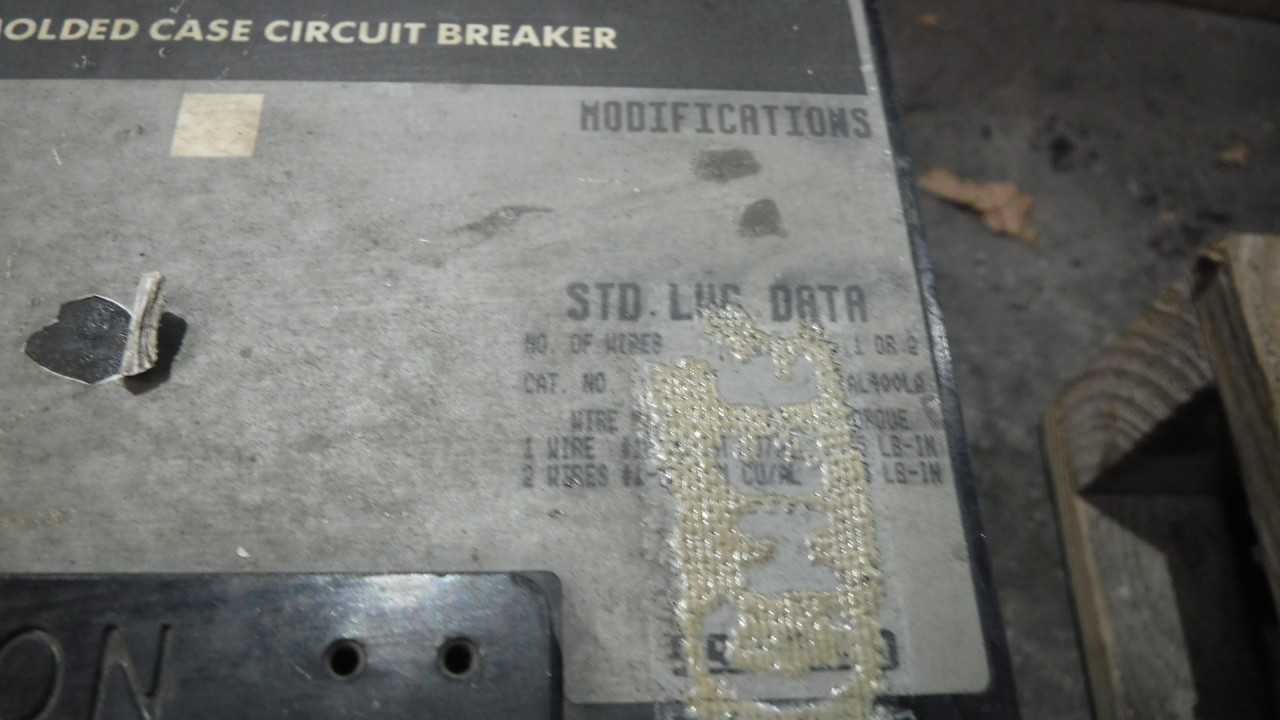 400 Amp Square-D Circuit Breaker - CIRCUIT BREAKERS