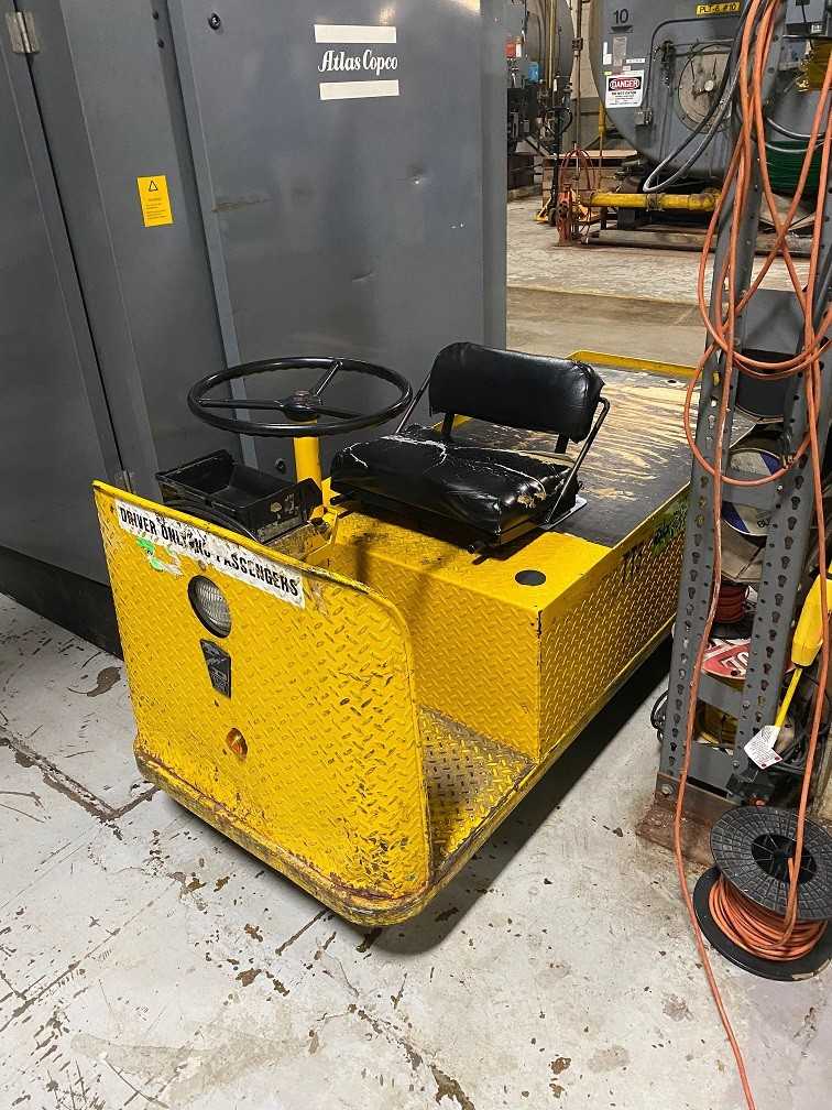 Taylor Dunn 3 Wheel Tugger - MATERIAL HANDLING