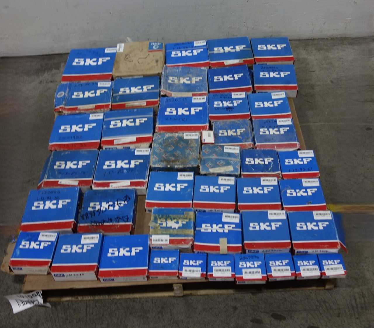 LOT OF ASSORTED SKF BEARINGS - BEARINGS