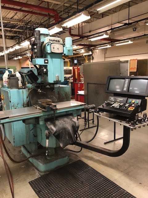 Hurco KM3P CNC Milling Machine - CNC MACHINING CENTERS
