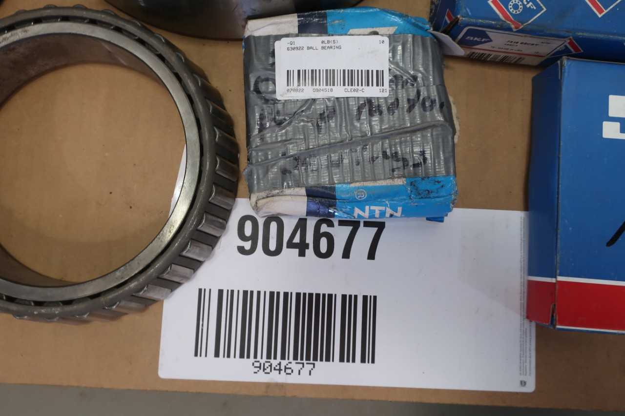 1 PALLET OF ASSORTED BEARINGS - BEARINGS