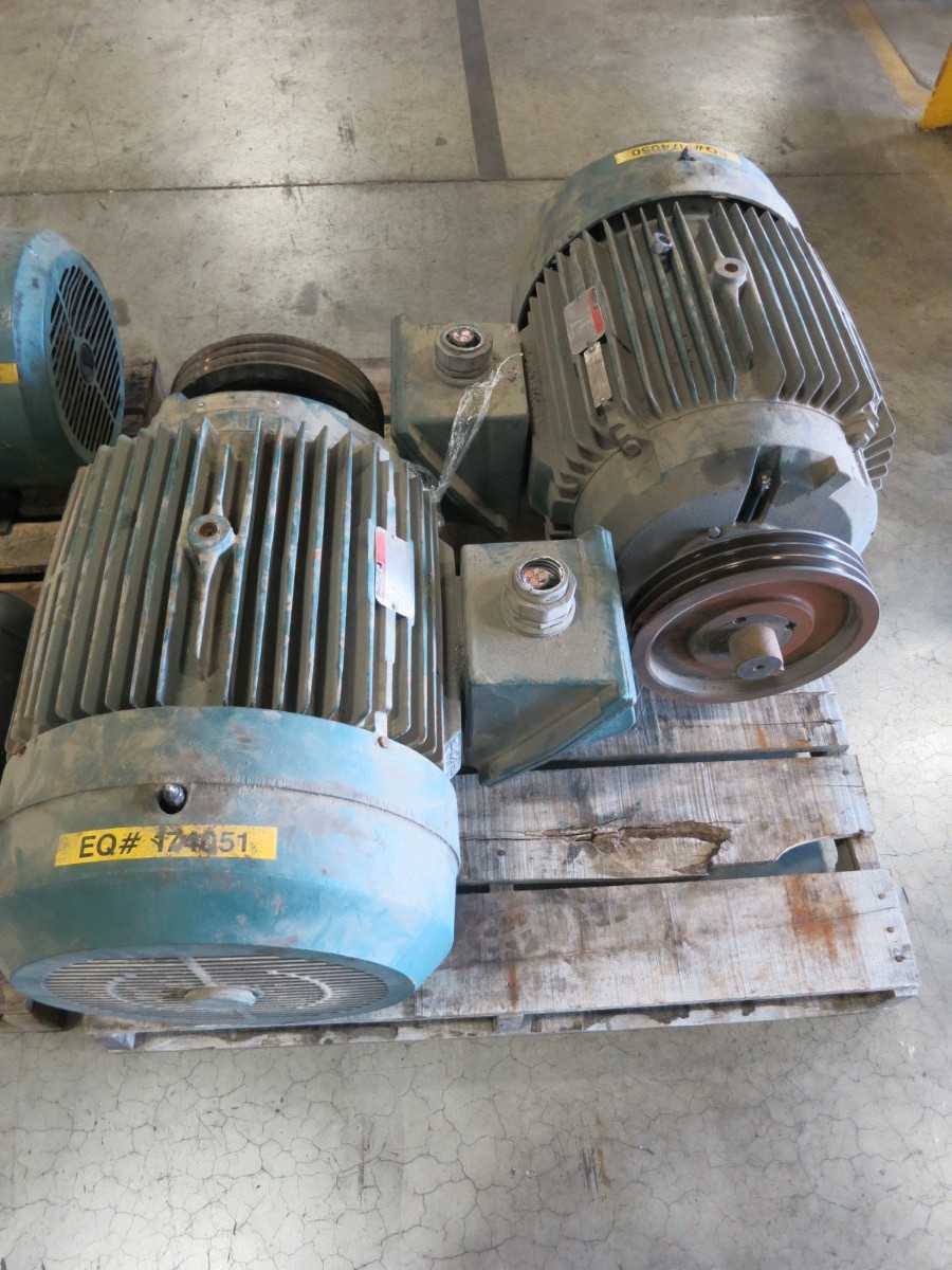 LOT OF 8 ASSORTED MOTORS - ELECTRIC MOTORS