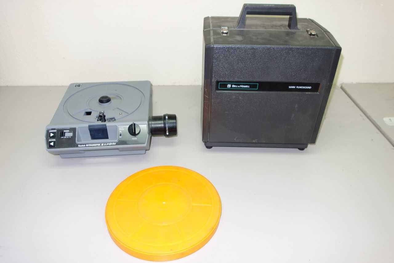 Kodak Ektagraphic III A Projector with Bell & Howell 2585 16MM Filmosound Film Projector - MACHINING ACCESSORIES & TOOLING