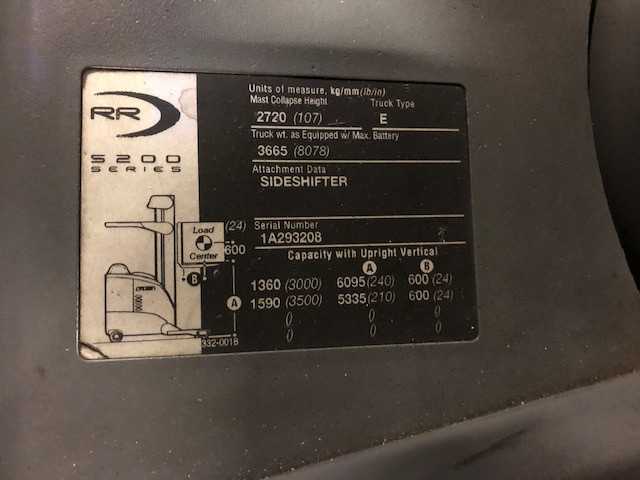 2005 Crown RR522035TT240 reach truck, Portland, ME - REACH TRUCKS