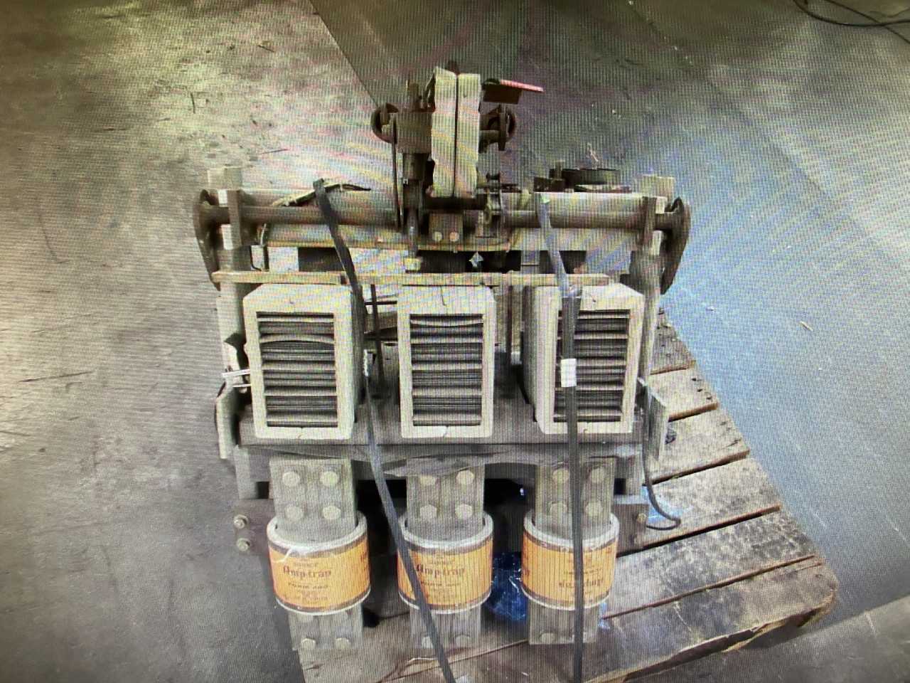 Lot of 1 Quantity - Square D Air Breaker - LA-1600F - MATERIAL HANDLING
