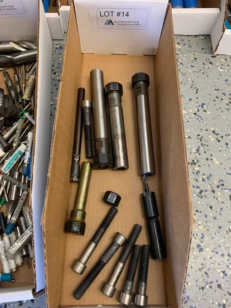 Straight Collet Chucks & Bolts - MACHINING EQUIPMENT