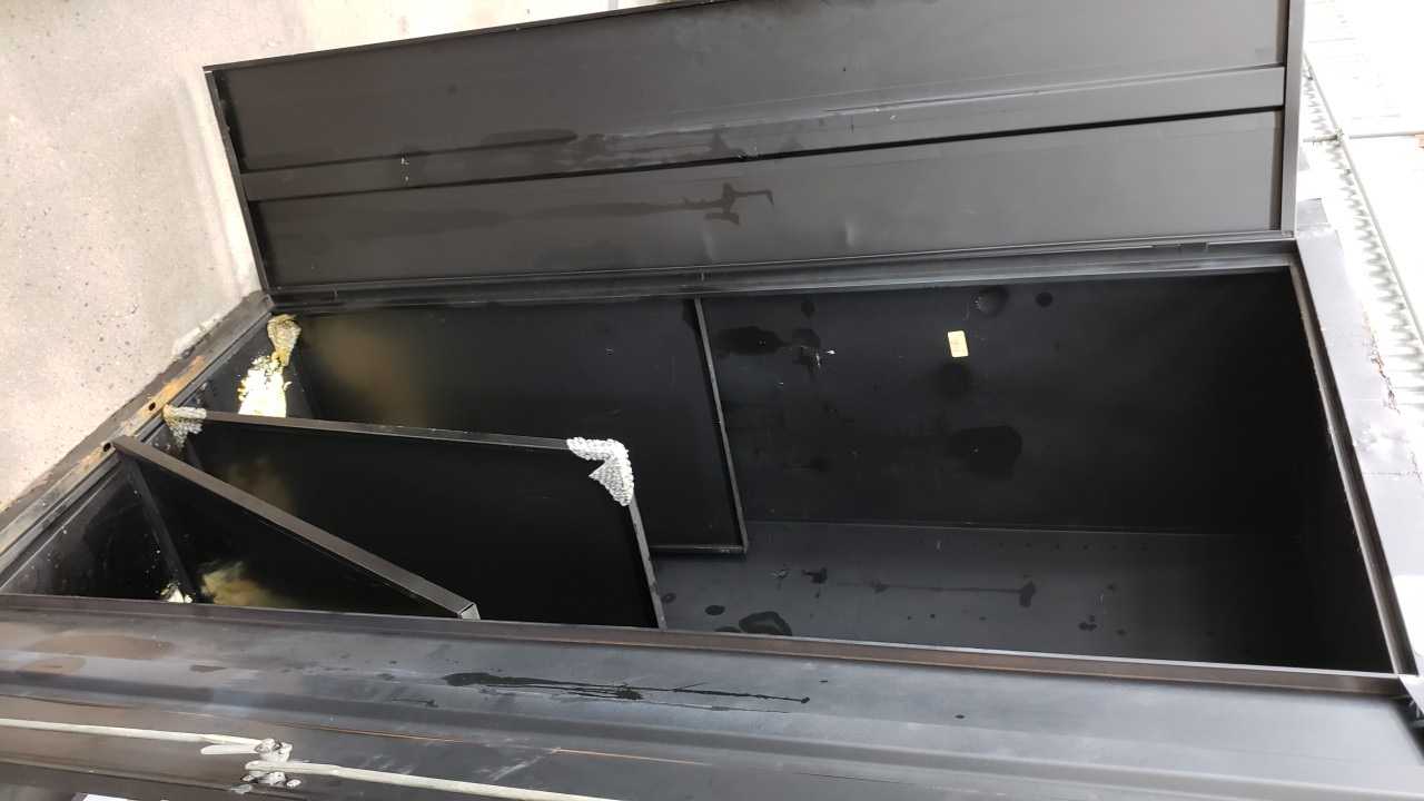 Storage Cabinet - TOOL STORAGE