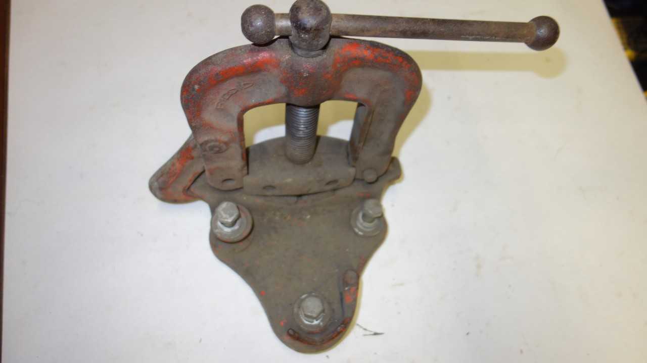 LOT OF 2 VISE GRIPS, RIGID - HAND TOOLS