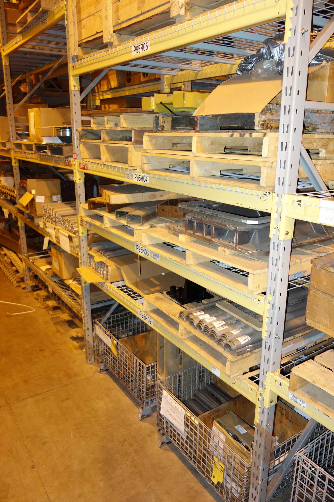 CONTENTS OF 2 UPRIGHT RACKING SECTIONS, STAINLESS - INDUSTRIAL PARTS