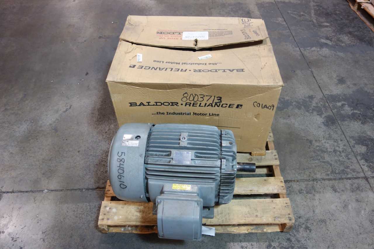 LOT OF 2 ASSORTED AC MOTORS - ELECTRIC MOTORS