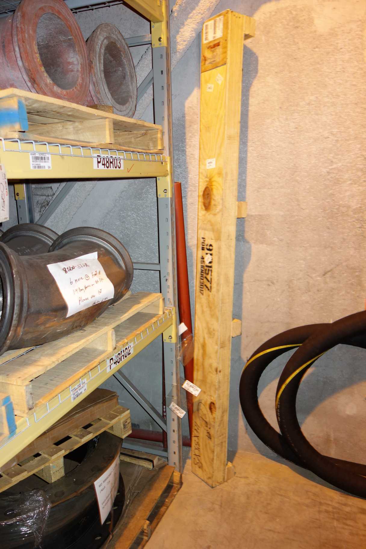CONTENTS OF 2 UPRIGHT RACKING SECTIONS, TURBINE - INDUSTRIAL PARTS