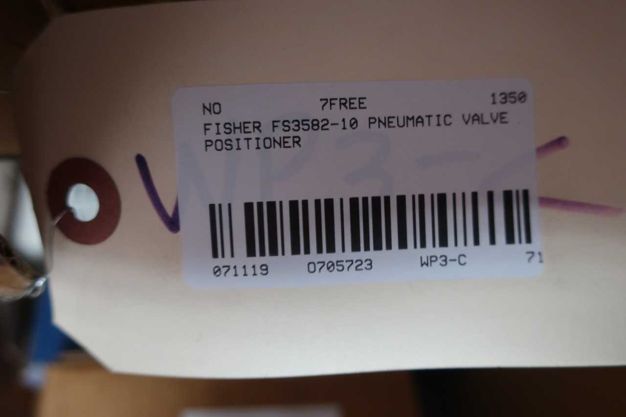 FISHER FS3582-10 PNEUMATIC VALVE POSITIONER - CONTROL VALVE