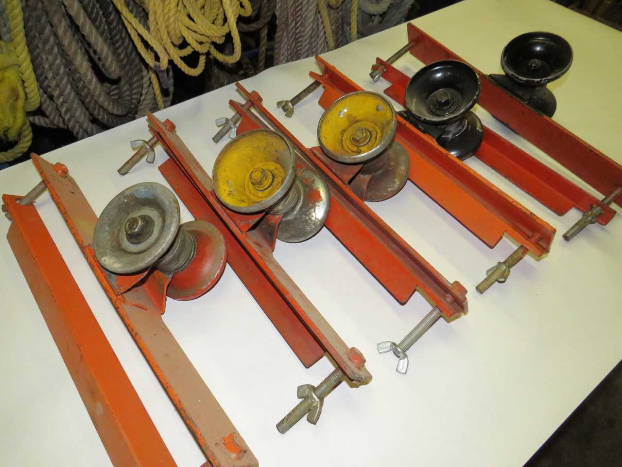 LOT OF 5 4" FIXED CABLE TRAY ROLLER - TRAILER MOUNTED EQUIPMENT