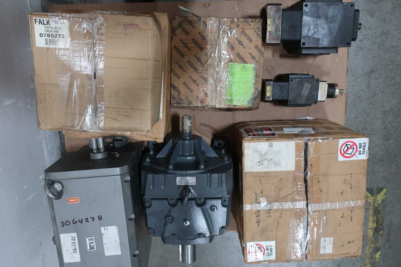 PALLET OF ASSORTED GEAR REDUCERS - GEAR REDUCERS