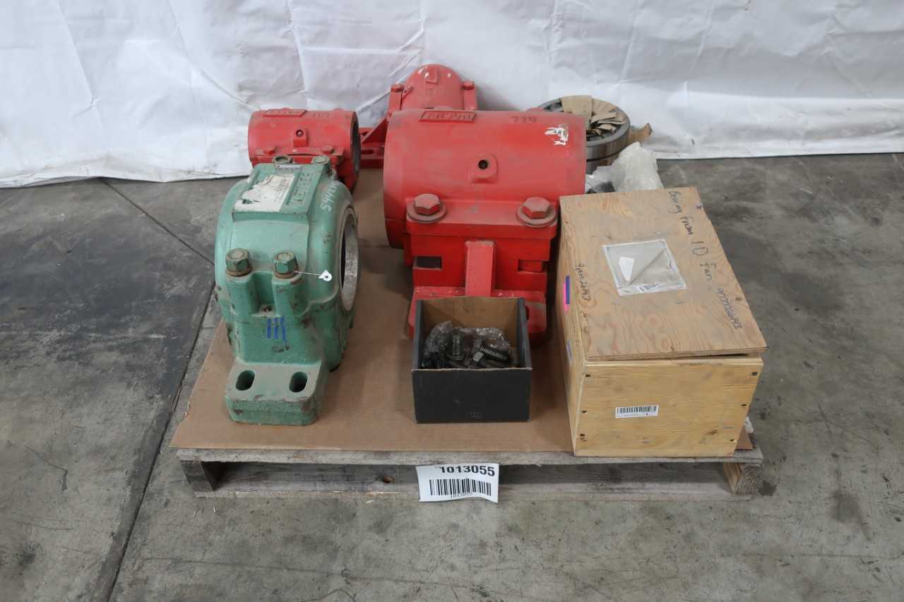 PALLET OF ASSORTED BEARINGS AND HOUSINGS - BEARINGS