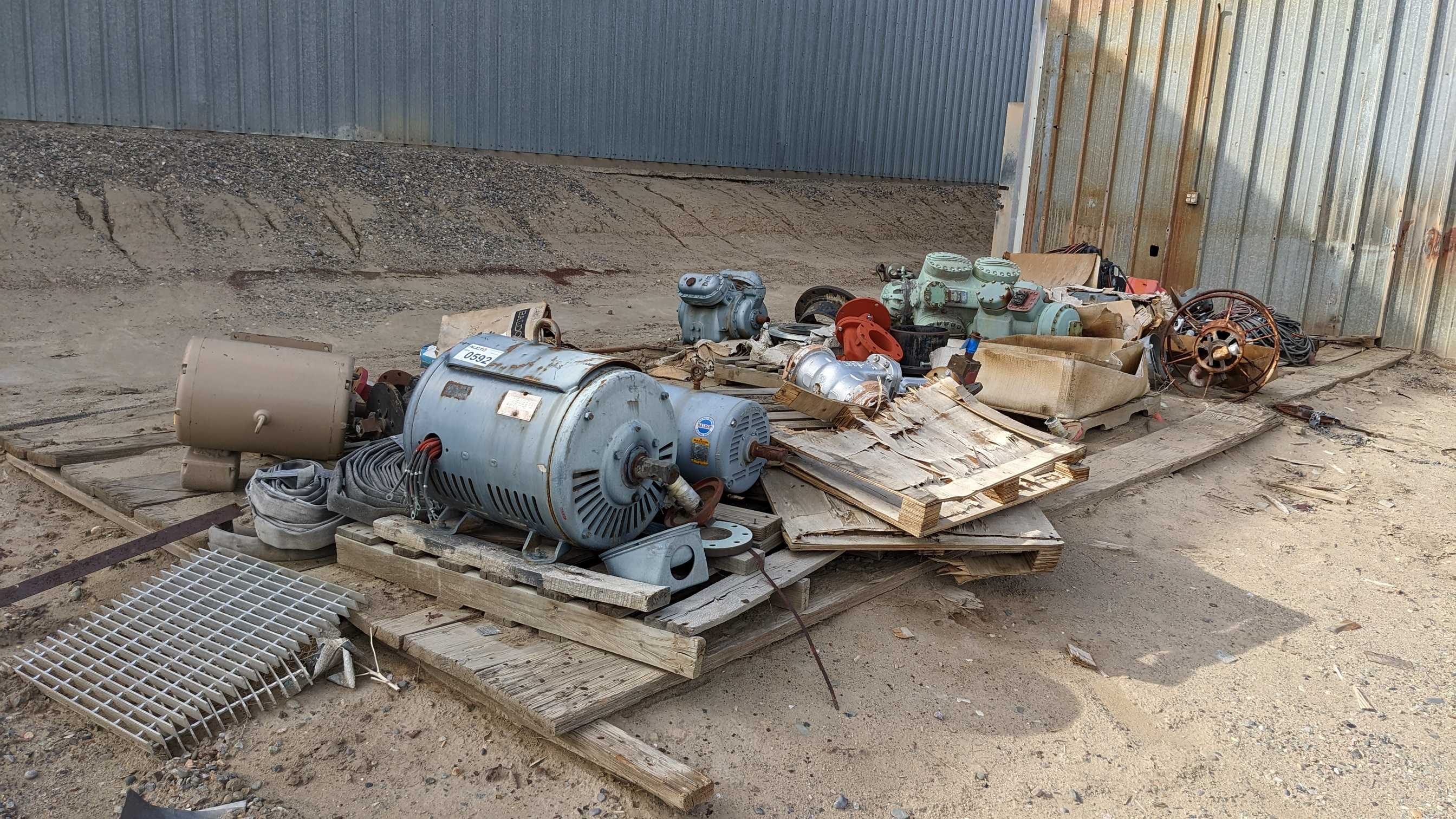 LOT OF MISCELLANEOUS MRO PARTS - INDUSTRIAL PARTS