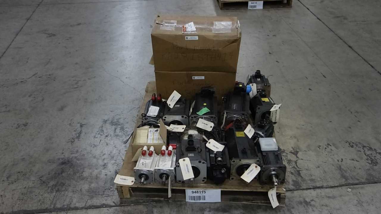 PALLET OF ASSORTED SERVO MOTORS - SERVO