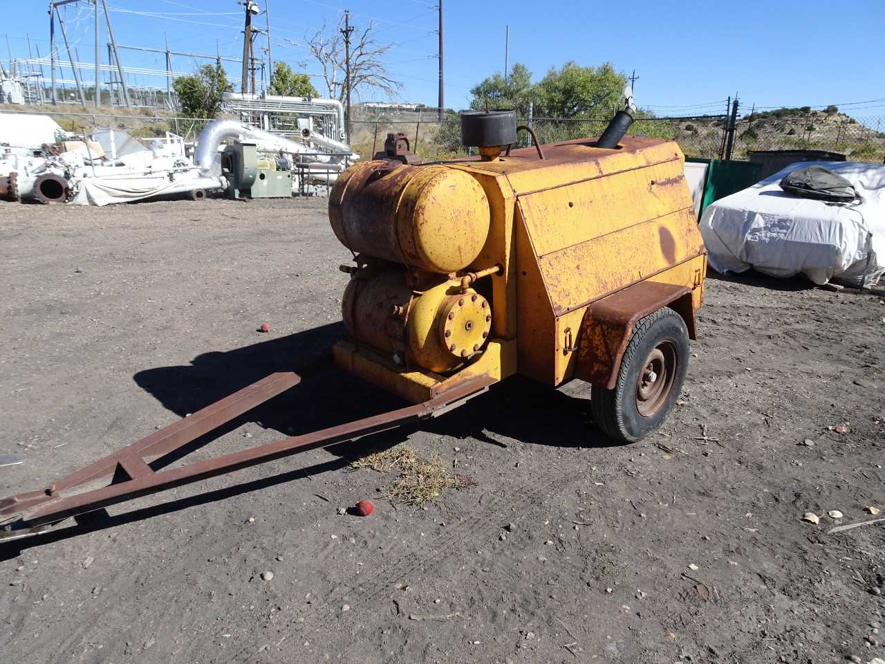 INGERSOLL RAND TOW BEHIND Air compressor GAS GRR160 - AIR COMPRESSORS
