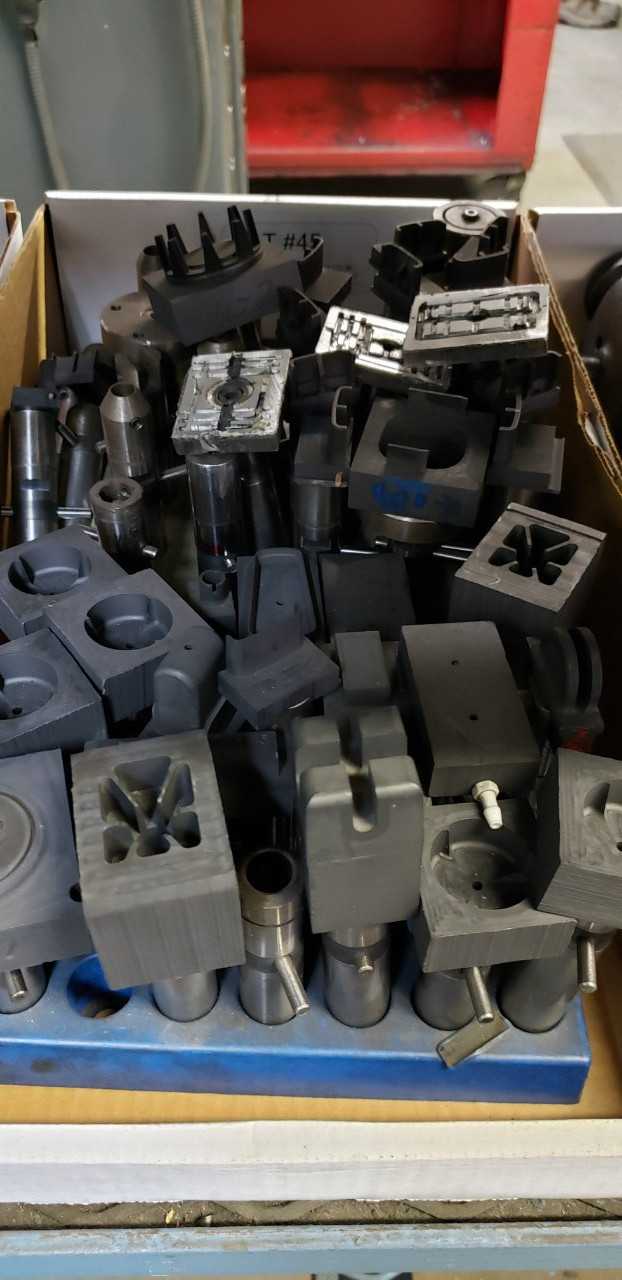 Graphite Electrodes - MACHINING ACCESSORIES & TOOLING Graphite Electrodes - MACHINING ACCESSORIES & TOOLING