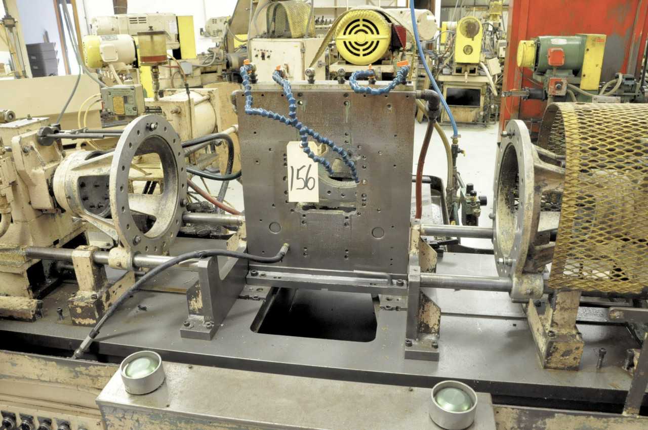 GOVRO NELSON 3-Head Drilling and Tapping Machine, Consisting - GANG DRILLING MACHINES