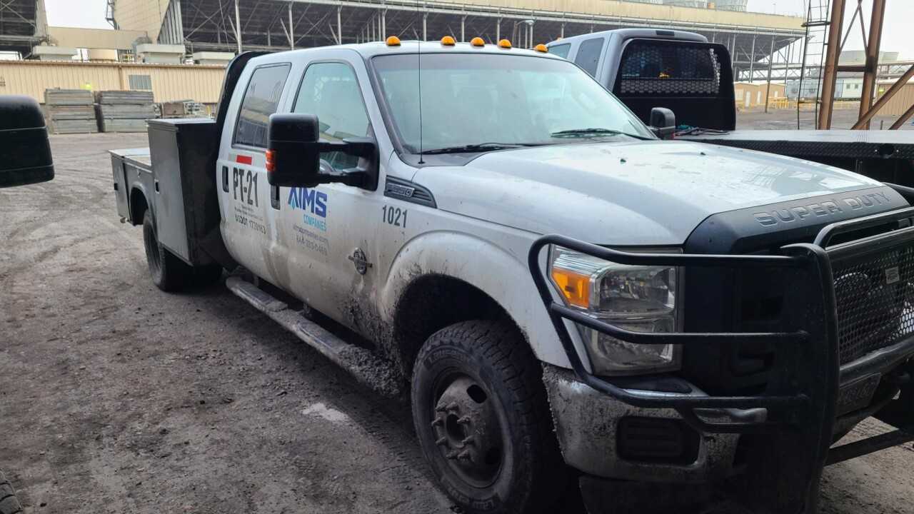 2014 Ford F350 Dually - HYDRO EXCAVATOR TRUCKS