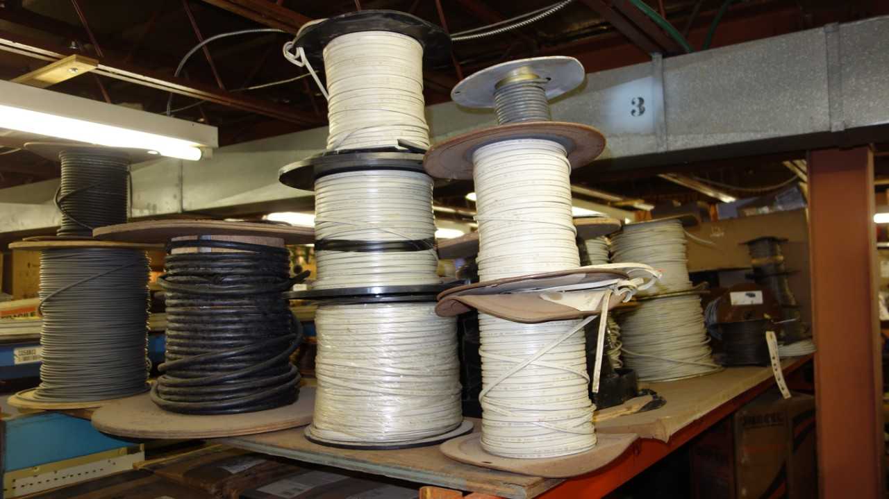 LOT OF ASSORTED SPOOLS OF WIRE - ELECTRICAL COMPONENTS