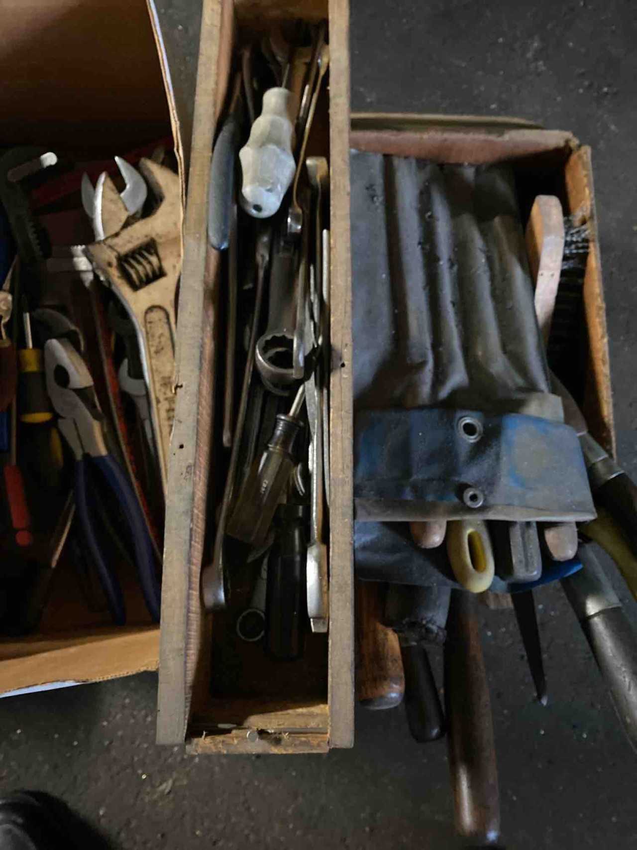 Hand tools - ELECTRIC POWER TOOLS