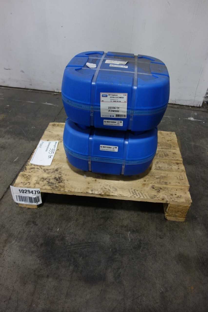 LOT OF 2 SKF BEARINGS - BEARINGS