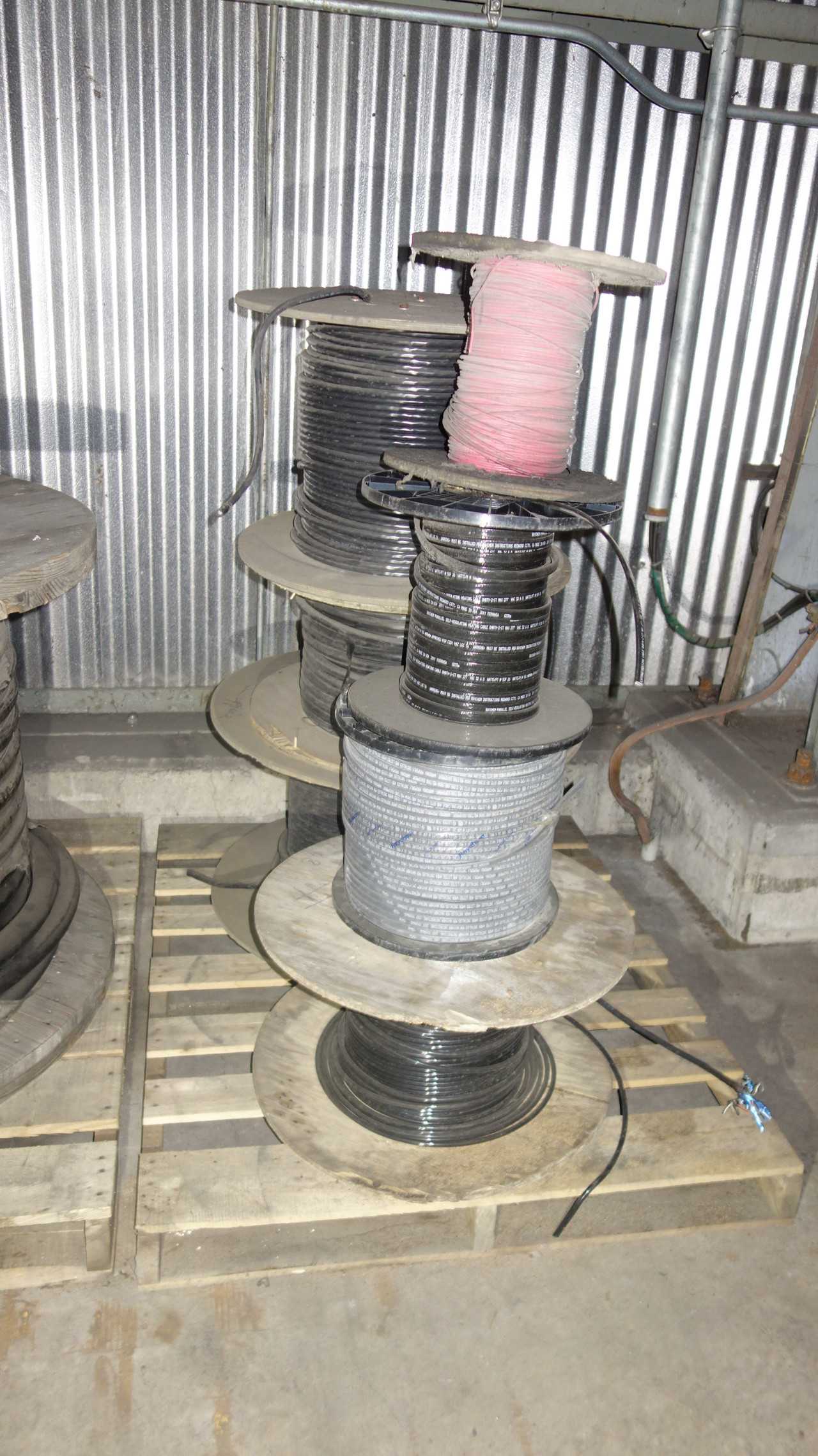 3 PALLETS OF ASSORTED SPOOLS OF WIRE, RAYCHEM 8HBTV - MISCELLANEOUS