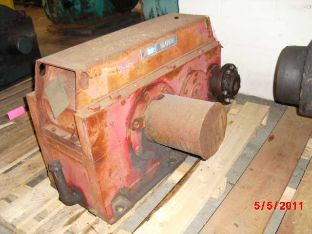 100 HP XTEK Gear Reducer Model SR-1552 - GEAR REDUCERS