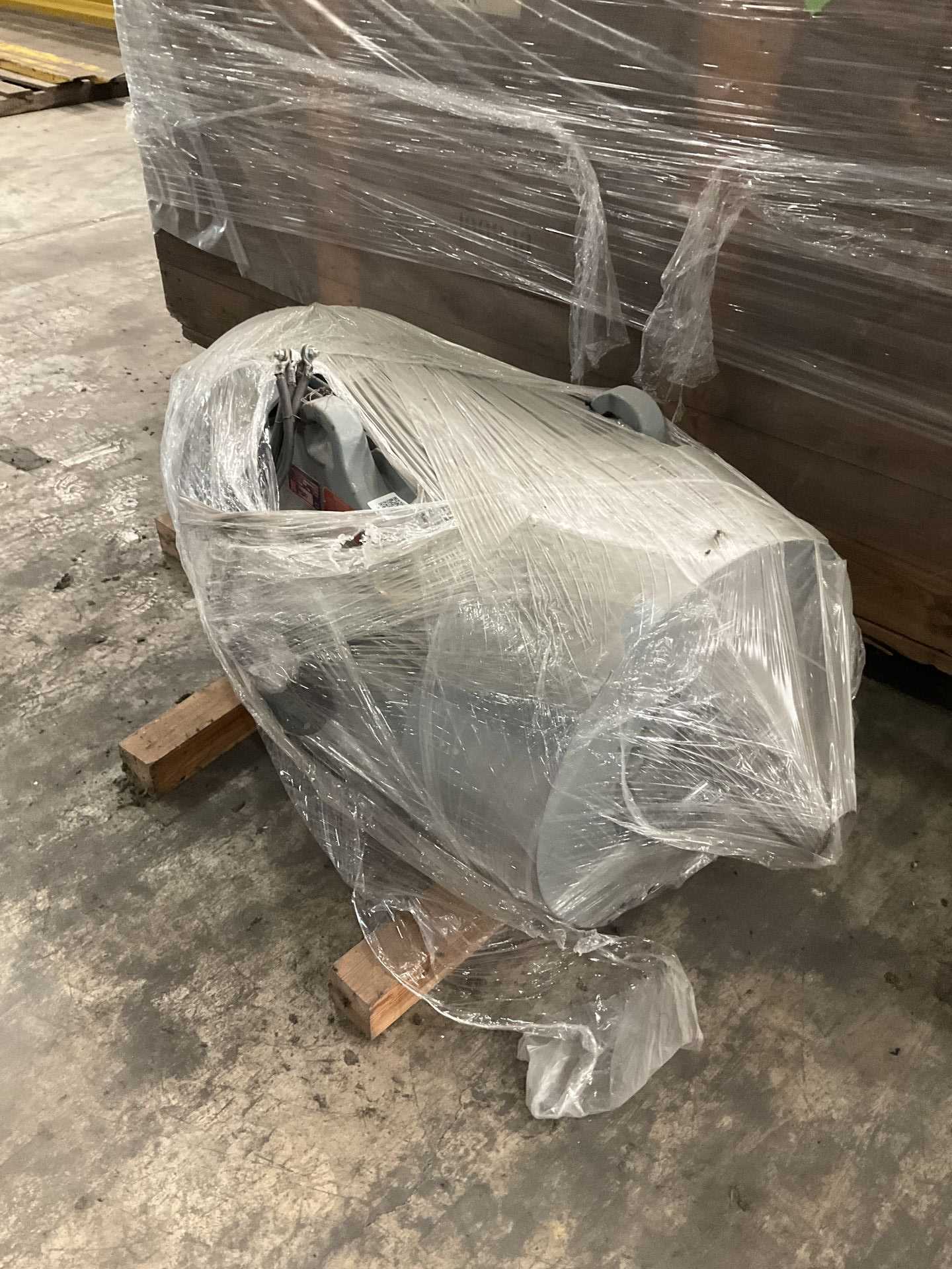 BALDOR AC MOTOR - AC MOTOR BALDOR AC MOTOR - AC MOTOR