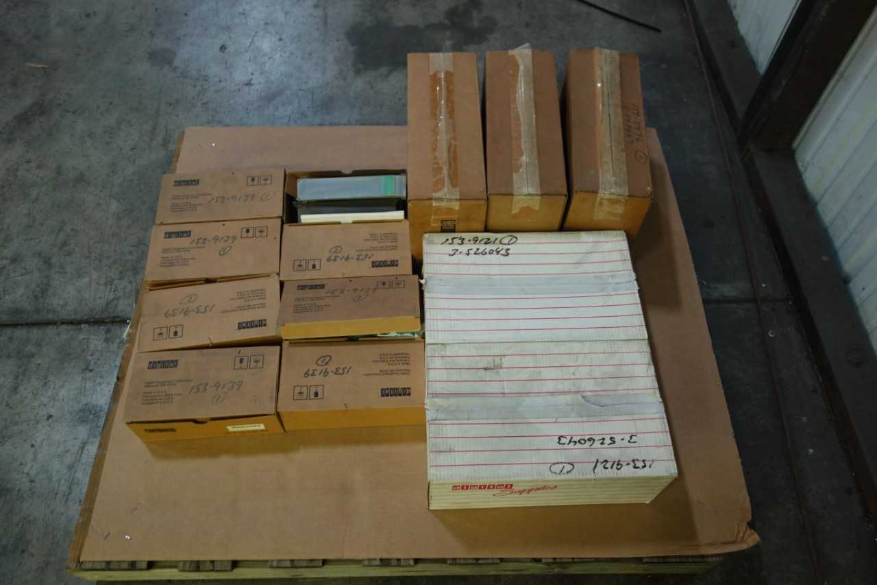 LOT OF VARIOUS DIGITAL PRINT AND TONER CARTRIDGES - INDUSTRIAL PARTS