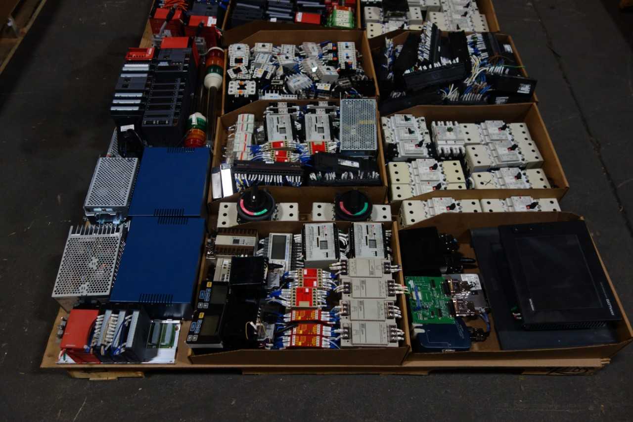 2 PALLETS OF ASSORTED ELECTRICAL CONTROLS - ELECTRICAL COMPONENTS