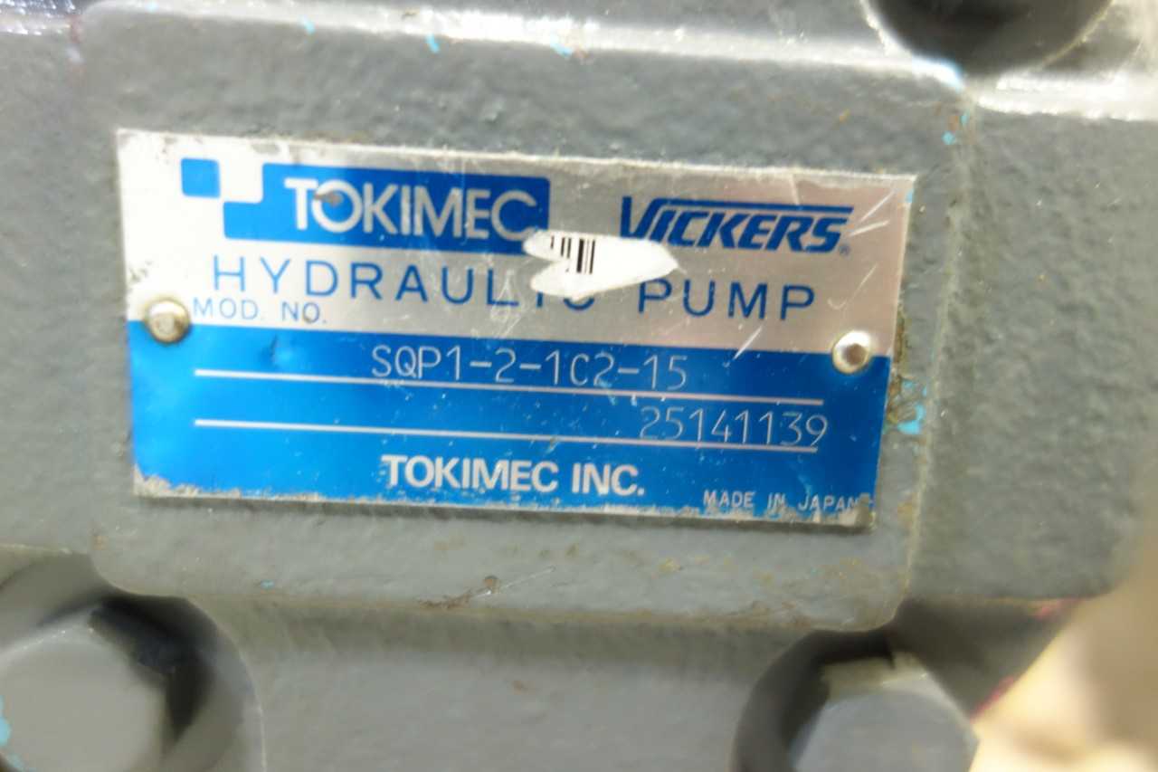 PALLET OF ASSORTED HYDRAULIC PUMPS - HAND TOOLS