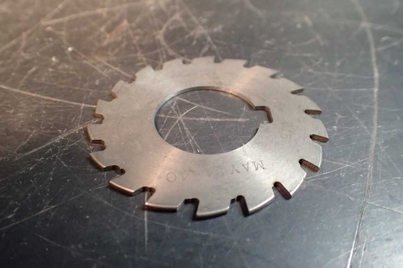 Brown & Sharpe .052" Cir x 2-1/2 x 1" Arbor Hole Convex Mill Milling Cutter - MILLING TOOLS
