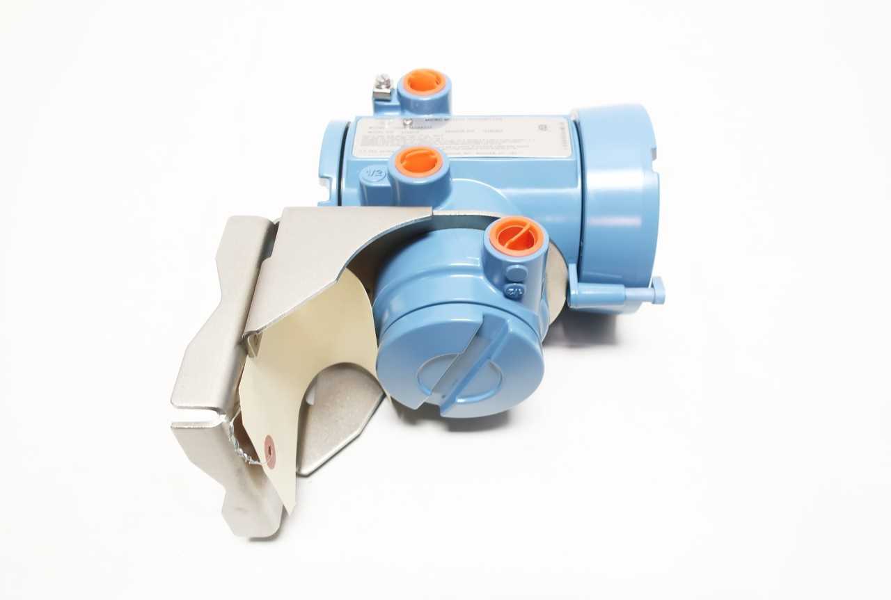 ROSEMOUNT 1700R12ADAEZZZ MICRO-MOTION 85-265V-AC 18-100V-DC FLOW TRANSMITTER - INSTRUMENTATION