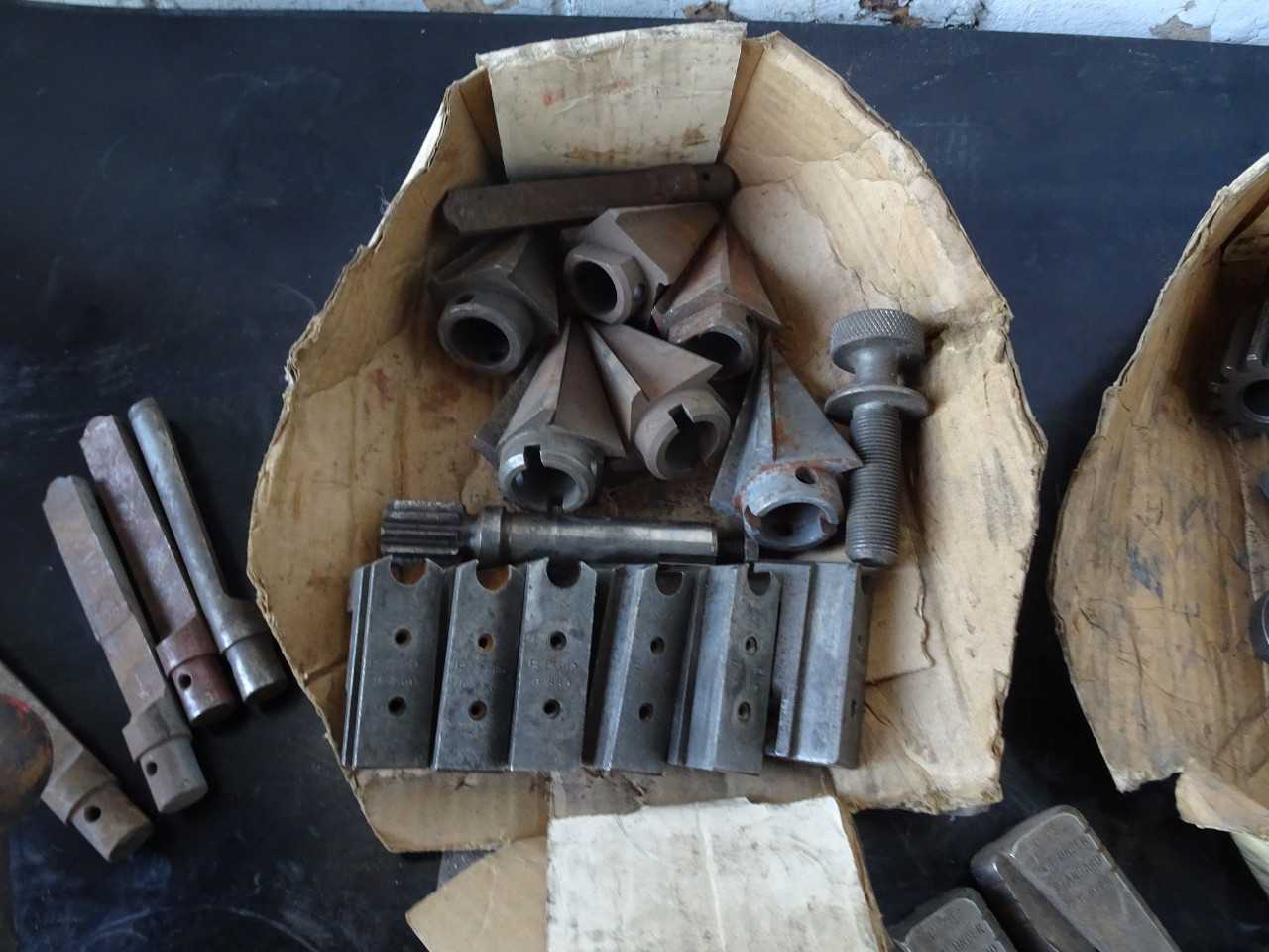 RIDGID 535/141 pipe threader parts - HAND TOOLS