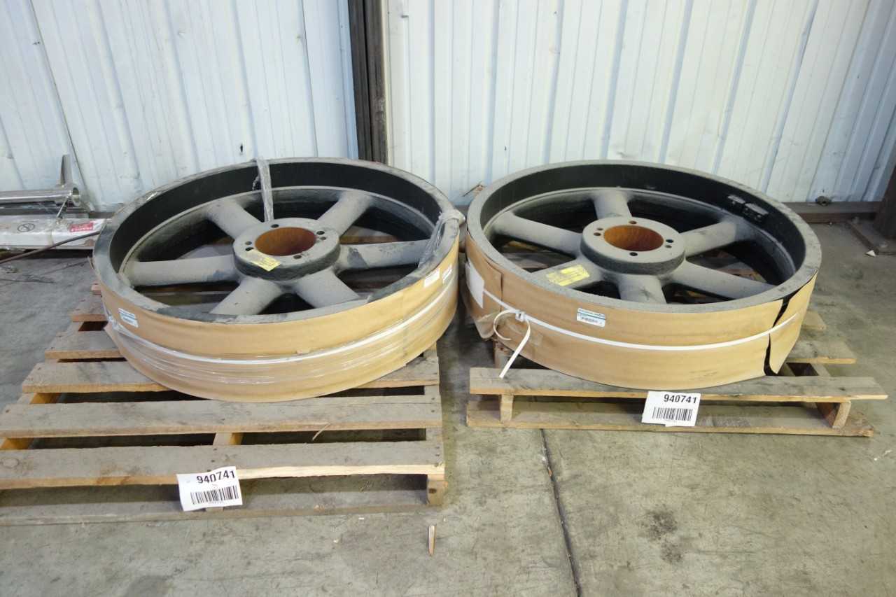 LOT OF 2 BALDOR DODGE 8-8V4.00N PULLEYS - PULLEY