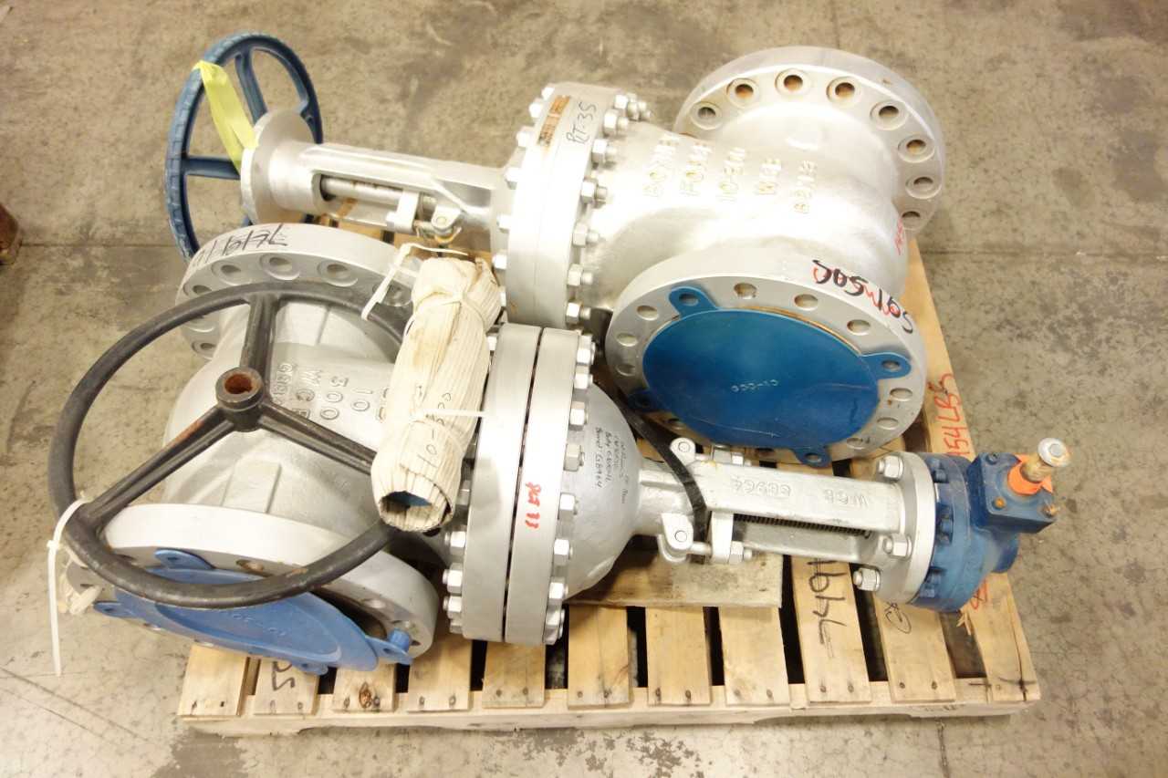 LOT 0F 2 ASSORTED 10" GATE VALVES - VALVES
