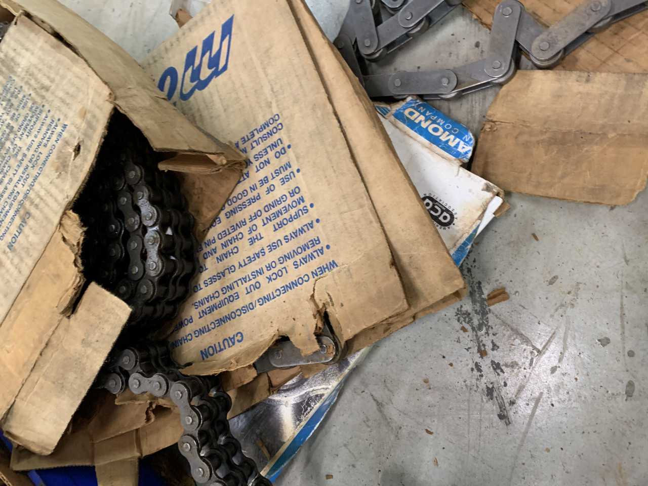 LOT OF NEW ROLLER CHAIN DIAMOND, MORSE ETC. VARIOUS SIZES - MISCELLANEOUS