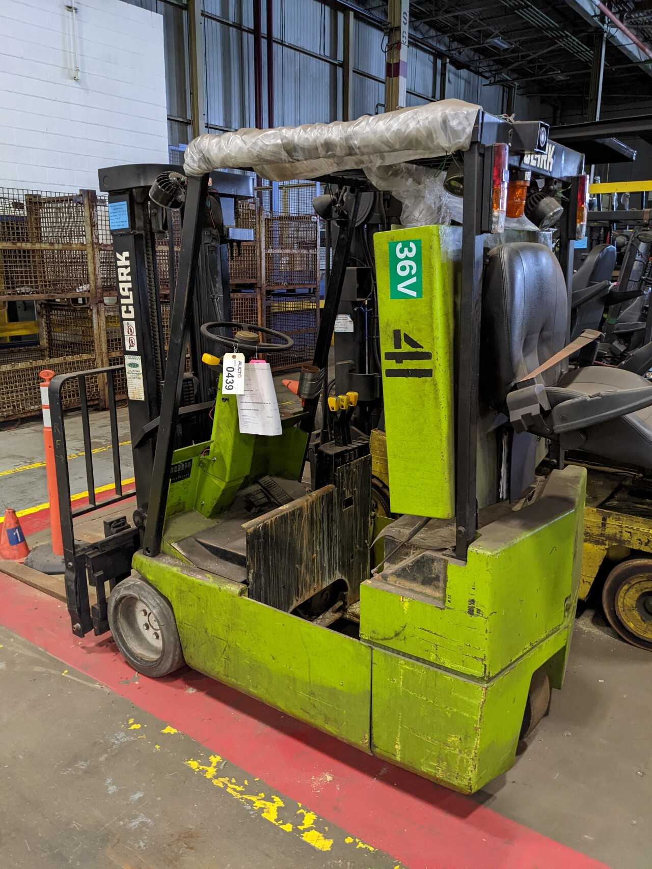 CLARK TM25 4,150-LB CAPACITY ELECTRIC FORKLIFT - FORKLIFTS