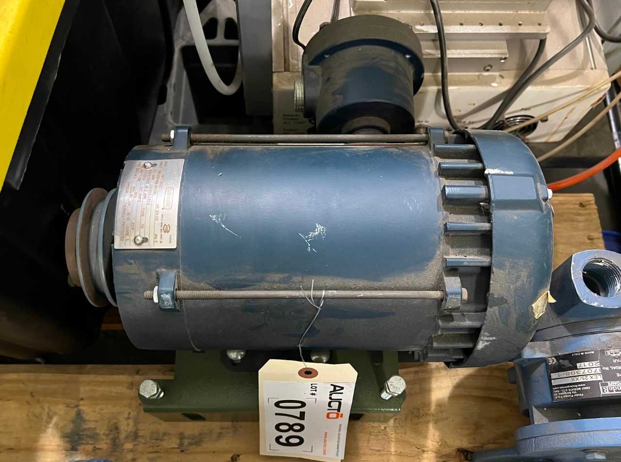 LEESON A6T17XK11C AC MOTOR 3/4HP - ELECTRIC MOTORS