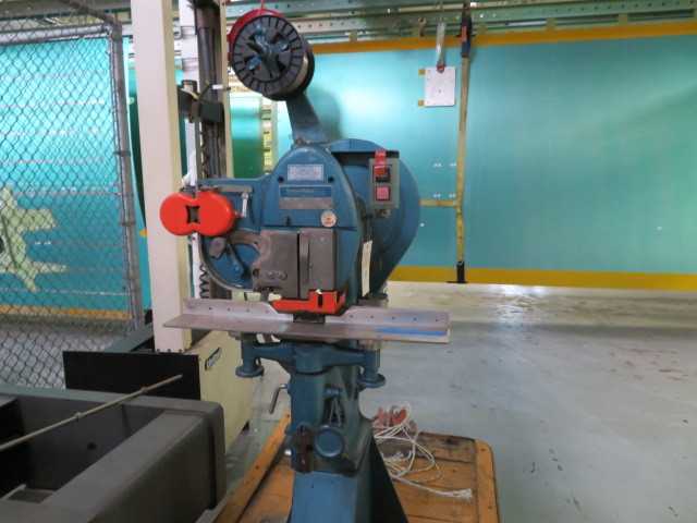 Interlake Rivet Machine - MACHINING ACCESSORIES & TOOLING